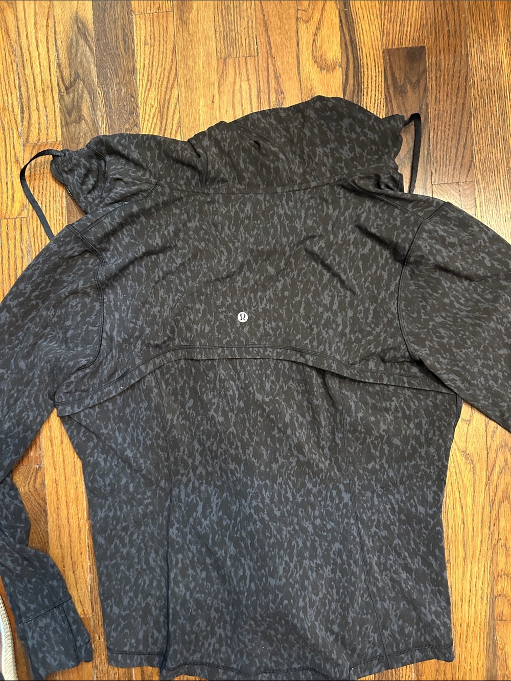 lululemon athletica Black Patterned Hooded Utility Jacket - Picture 9 of 10